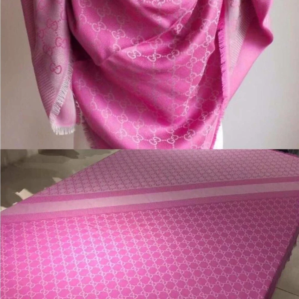 Gucci wool silk GG scarf